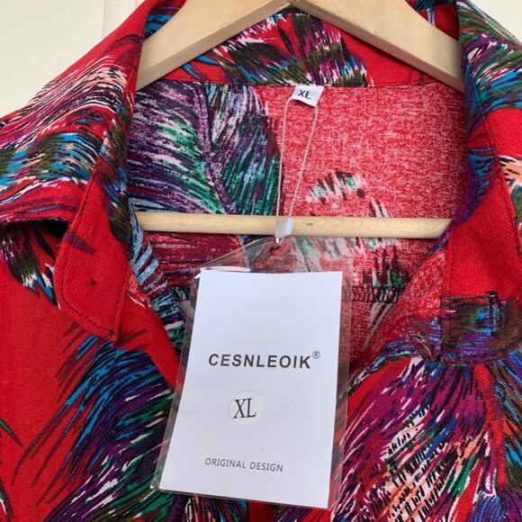 Red Linen Feather Print Bitton Up Blouse Women’s Size Medium - Picture 4 of 7